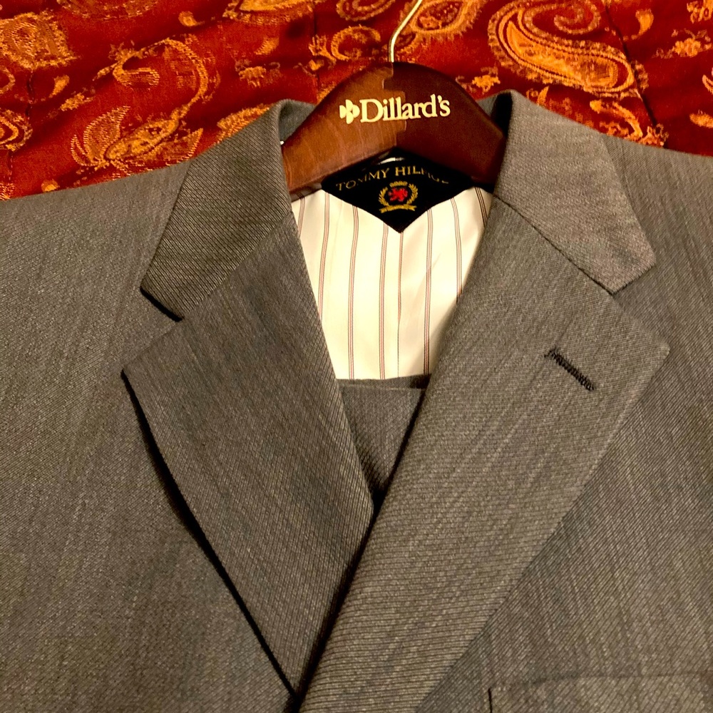 Tommy Hilfiger suit